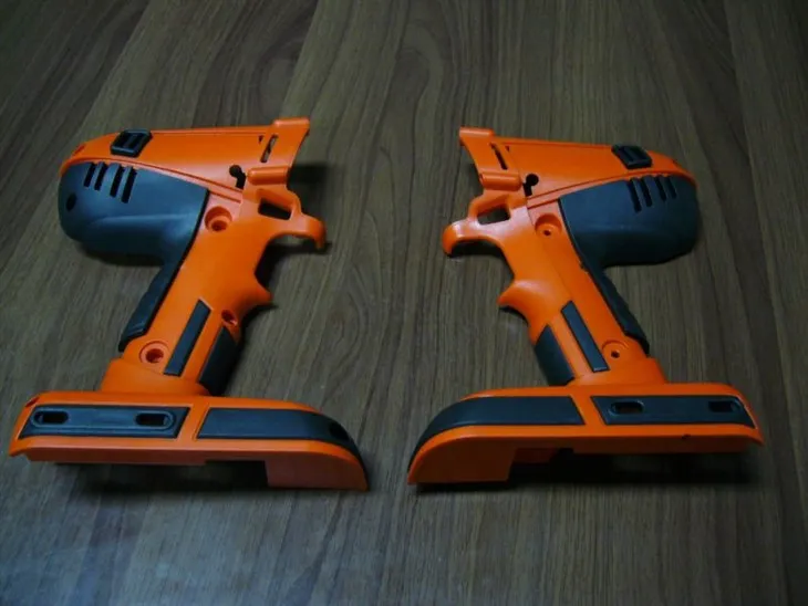 Virs formētās daļas Divu krāsu pelējums virs pelējuma